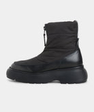 GARMENT PROJECT WMNS Cloud Snow Boot - Black Nylon Boots 999 Black