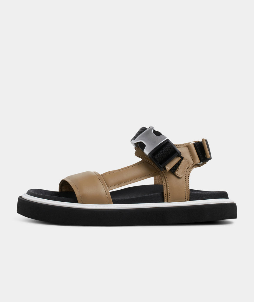 GARMENT PROJECT WMNS Cody Sandal - Light Brown Leather Sandals 810 Light Brown
