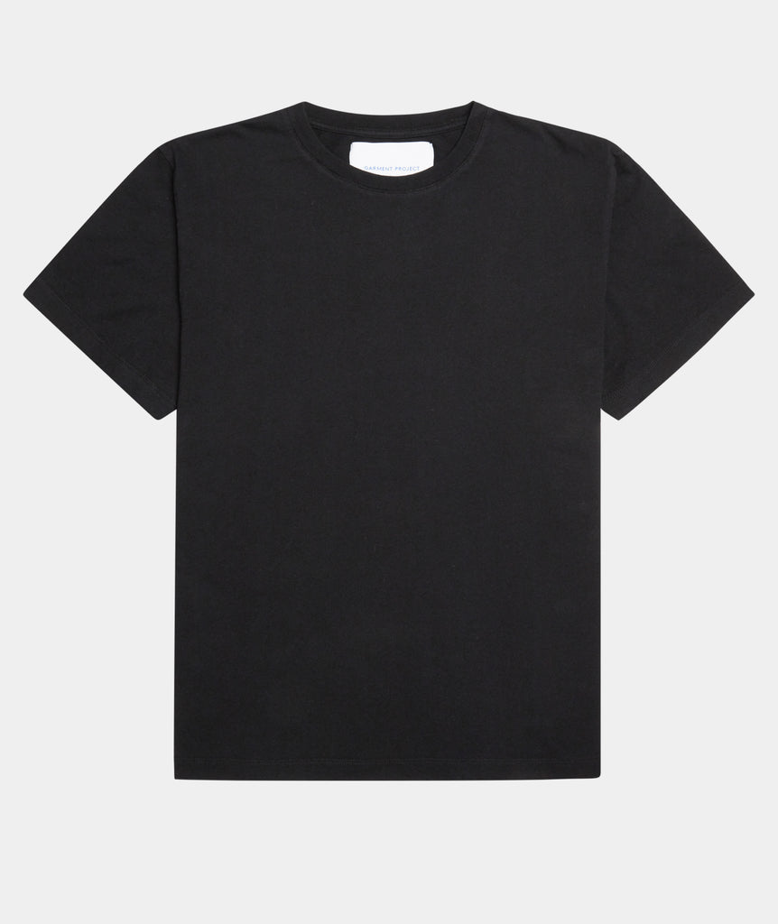 GARMENT PROJECT MAN GP Logo Tee - Black T-shirt 999 Black