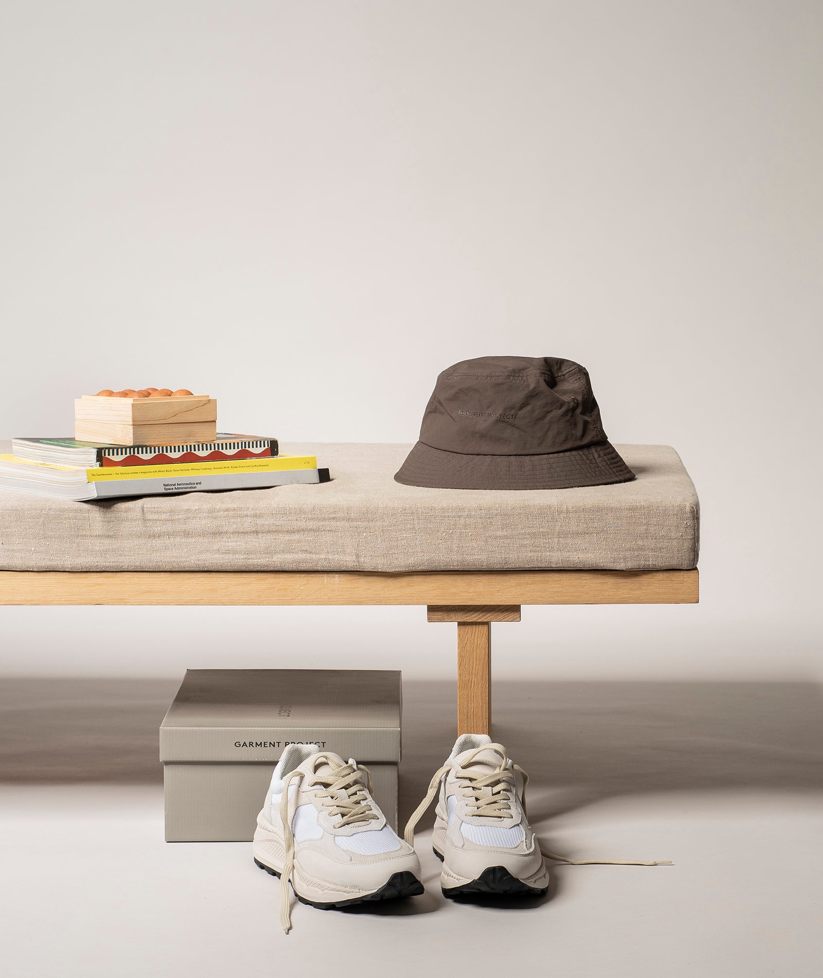 GARMENT PROJECT MAN GP small Logo Bucket Hat (Soft) - Brown Bucket Hat 800 Brown