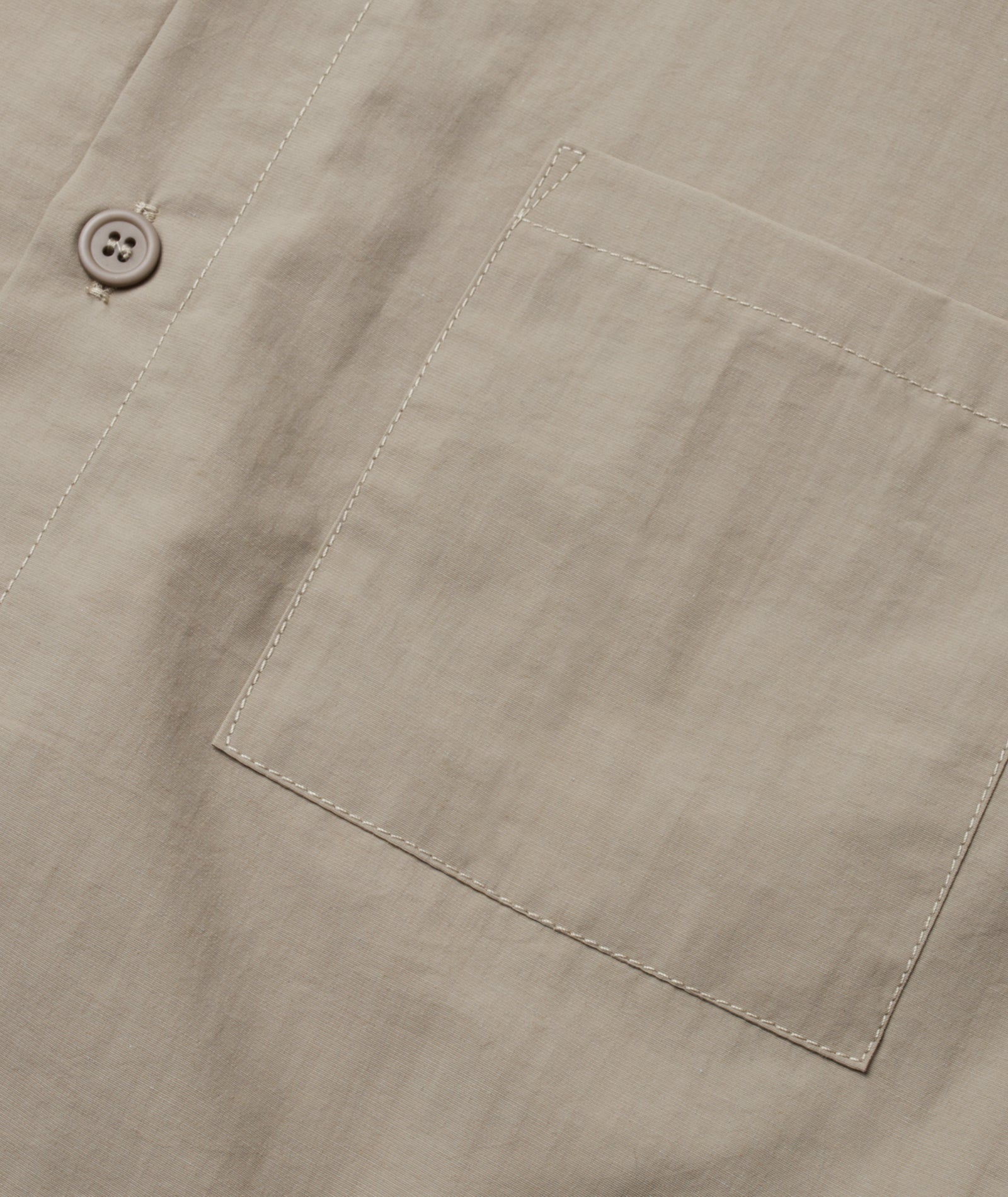 GARMENT PROJECT MAN S/S Nylon Shirt - Taupe Shirt 140 Taupe