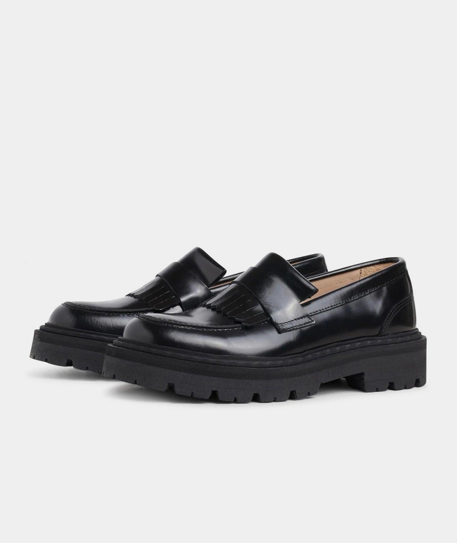 GARMENT PROJECT WMNS Spike Loafer - Black Polido Leather Loafer 999 Black