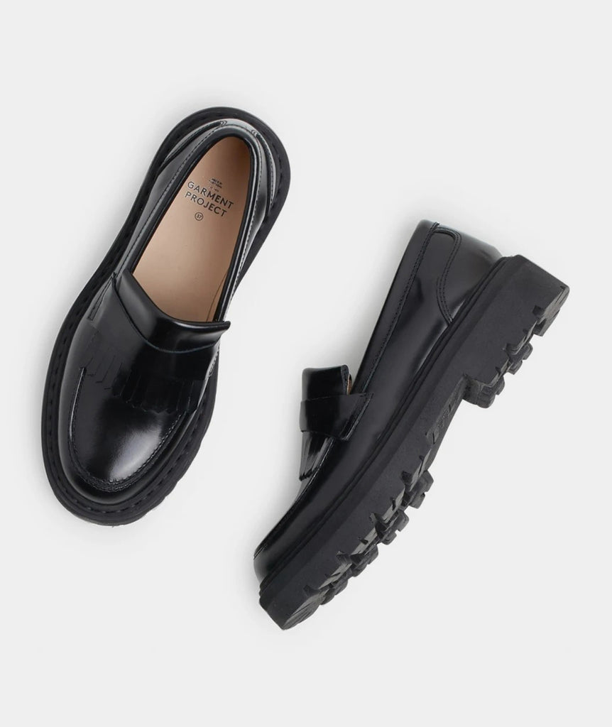 GARMENT PROJECT WMNS Spike Loafer - Black Polido Leather Loafer 999 Black