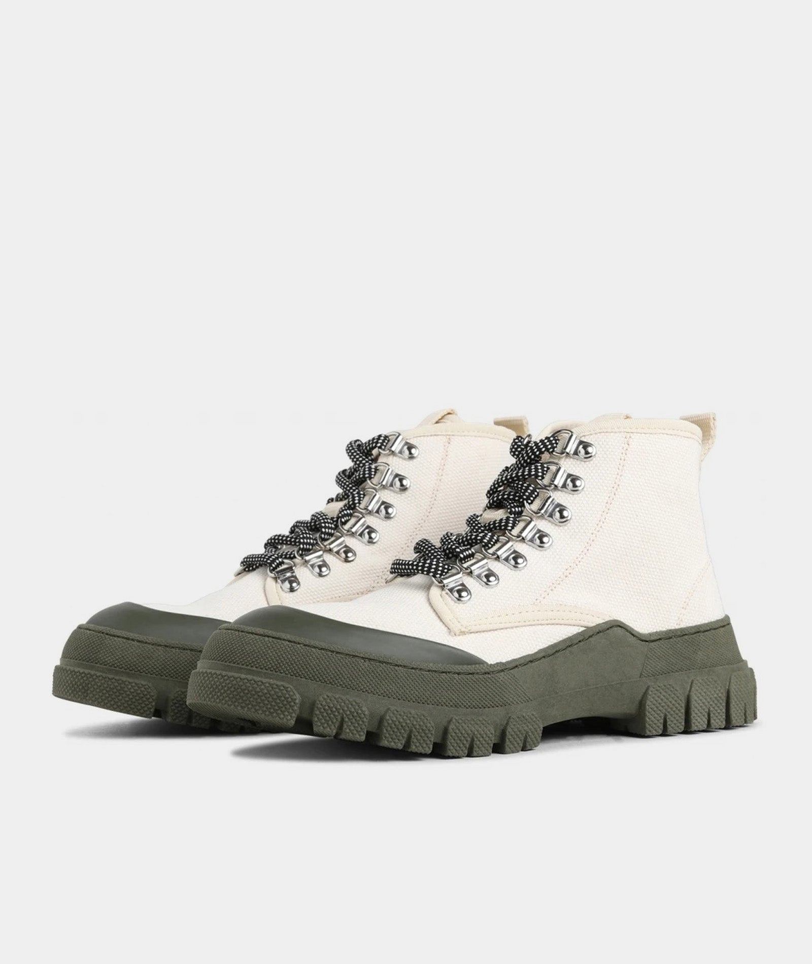 GARMENT PROJECT WMNS Twig High - Off White / Army Boots 110 Off White