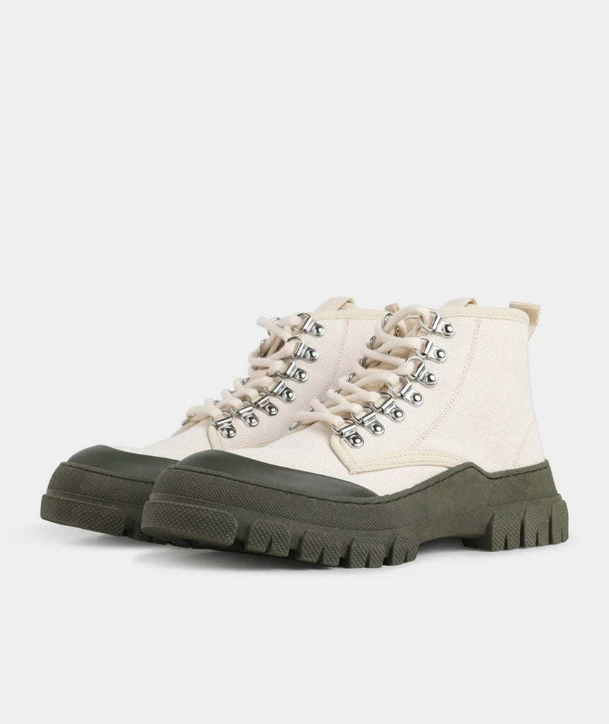GARMENT PROJECT WMNS Twig High - Off White / Army Boots 110 Off White