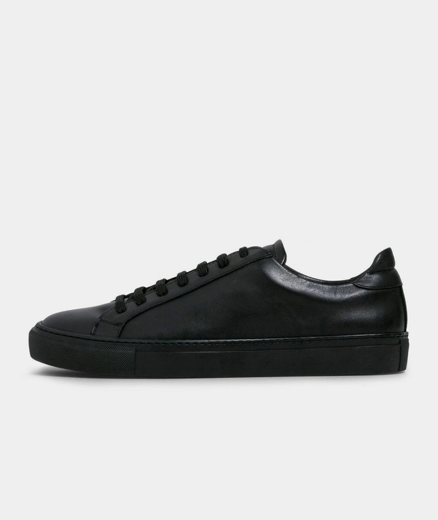 GARMENT PROJECT MAN Type - Black/Black Leather Sneakers 999 Black